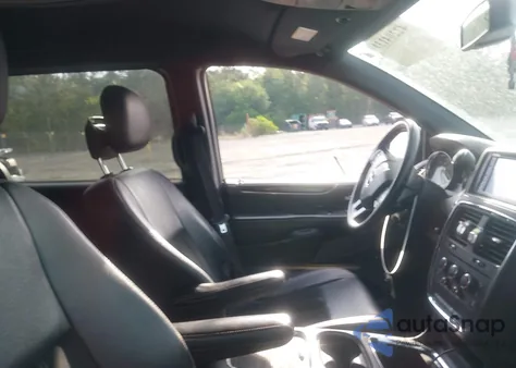 2016 Dodge Grand Caravan Sxt from USA, damaged, VIN 2C4RDGCG9GR363121